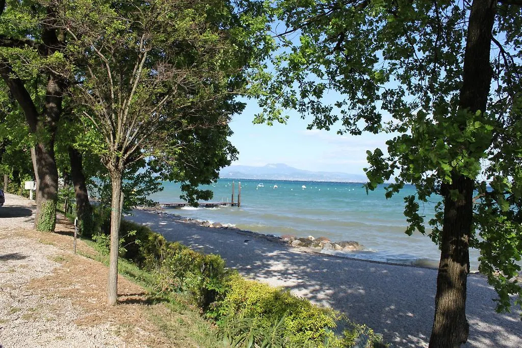 **** Campeggio Camping Piantelle Moniga del Garda Italia